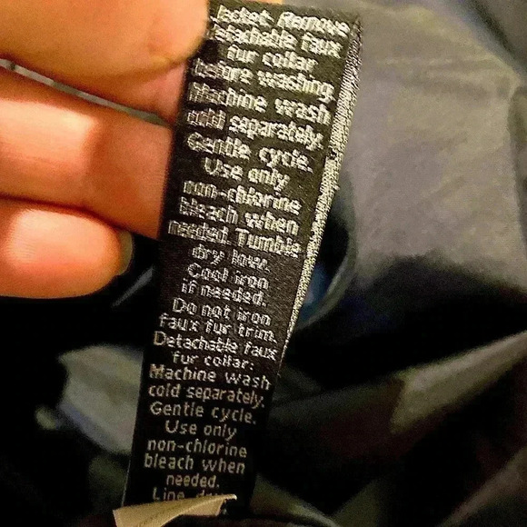 Apt. 9 Women’s Long Coat Puffer Jacket W/ Faux Fur trim Navy Sz. XS - Picture 5 of 8